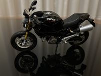 Mota de colecao ducati monster