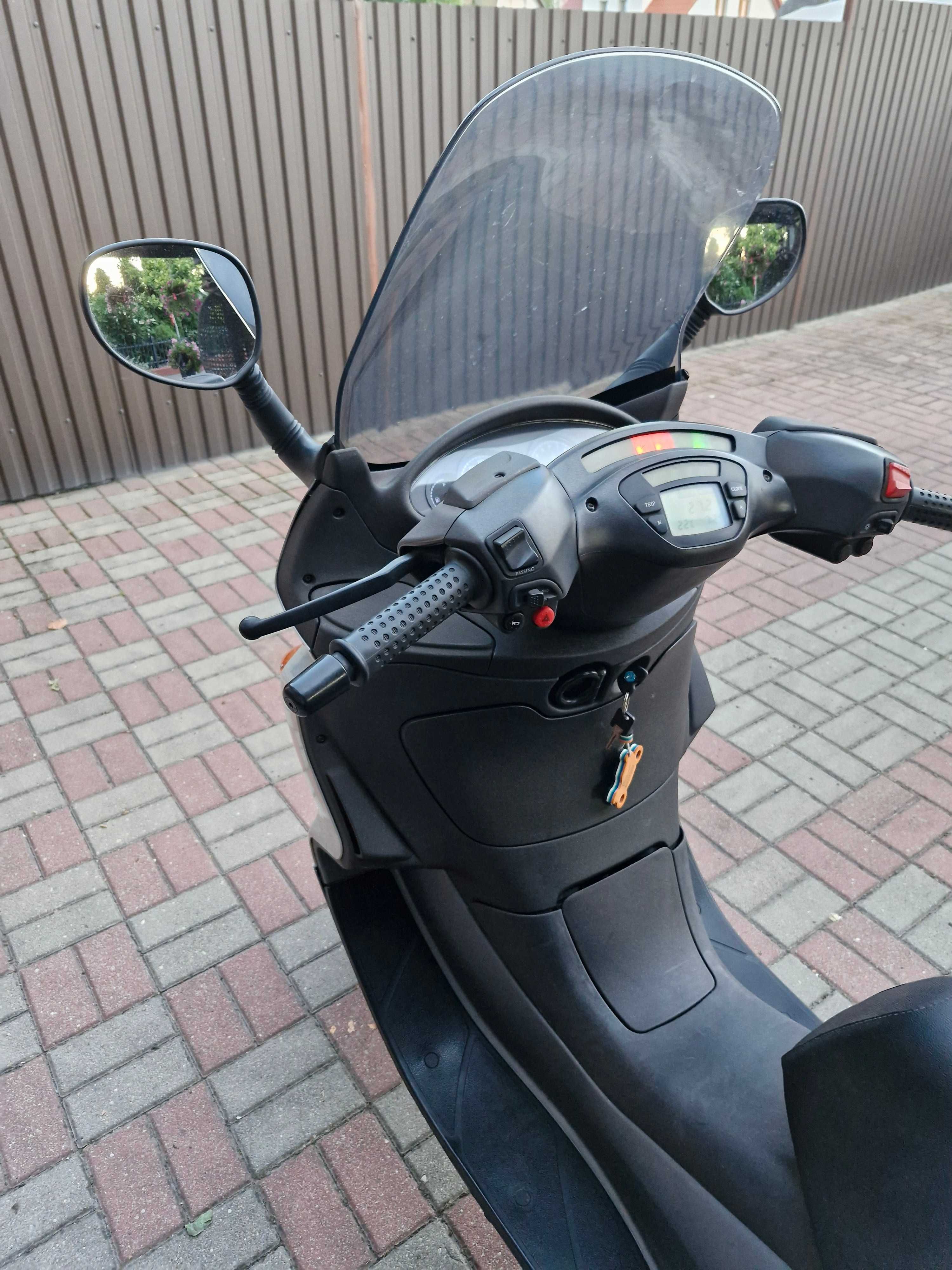 Piaggio X 9, 125 poj. 2002r, prze. 7200 km