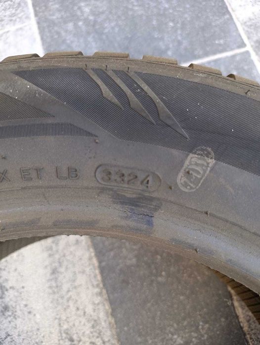 Резина зимова стан нової