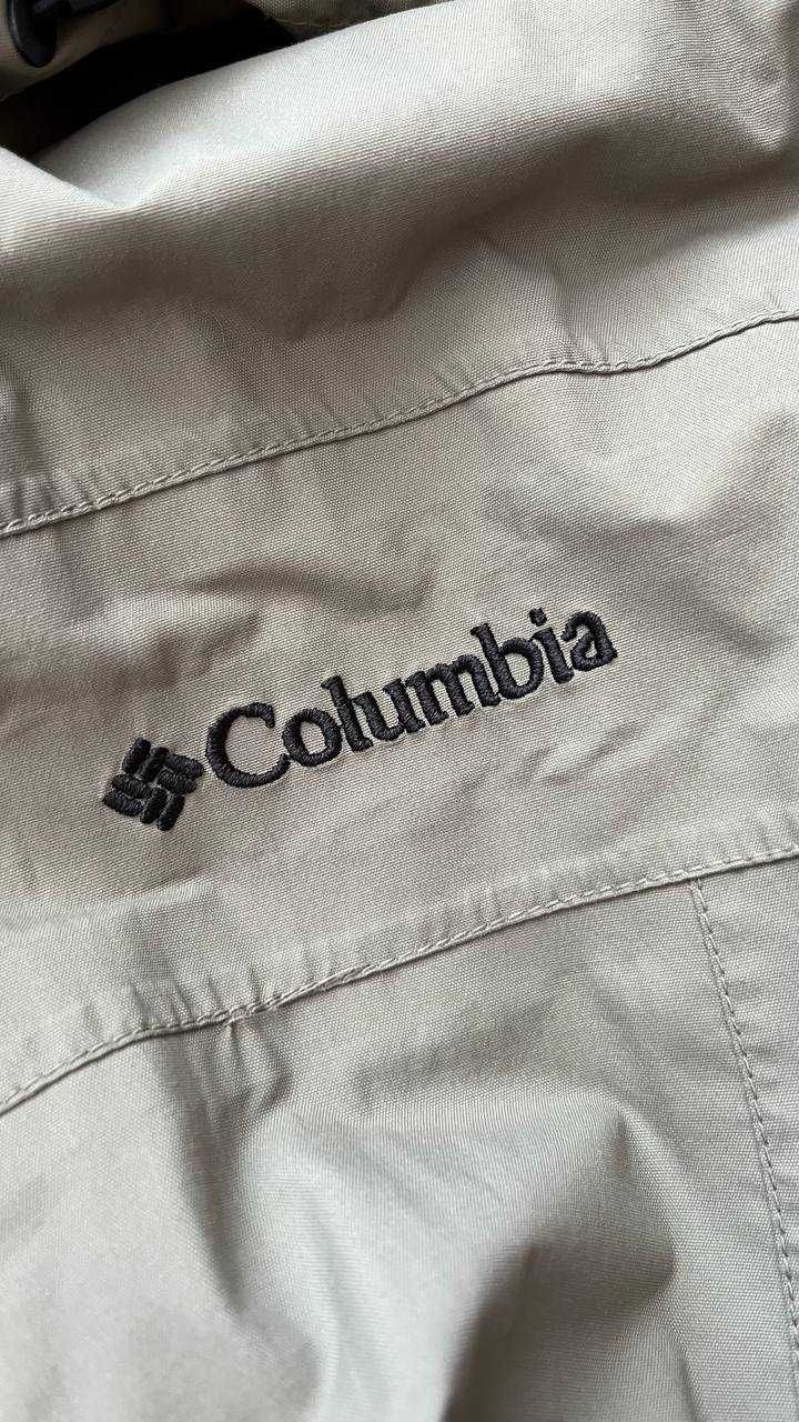 Жіноча куртка (вітровка) Columbia