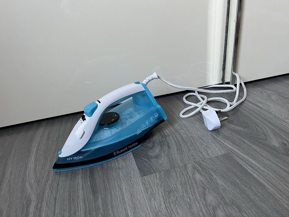 Праска Russell Hobbs