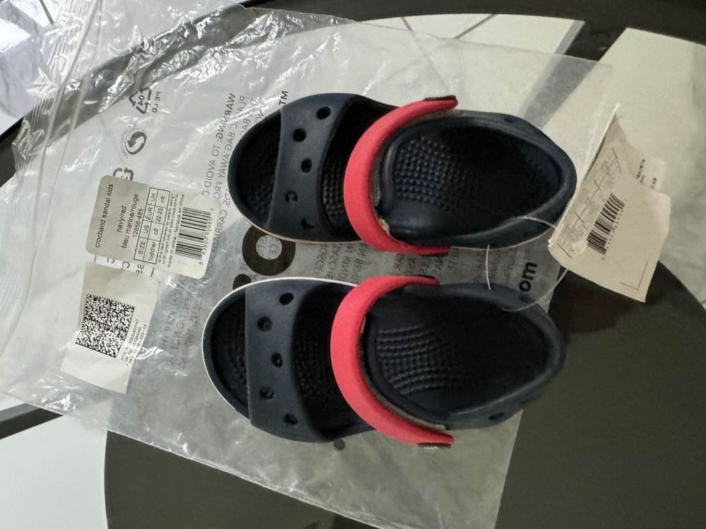 Crocs c6 22/23 босоніжки дитяче взуття