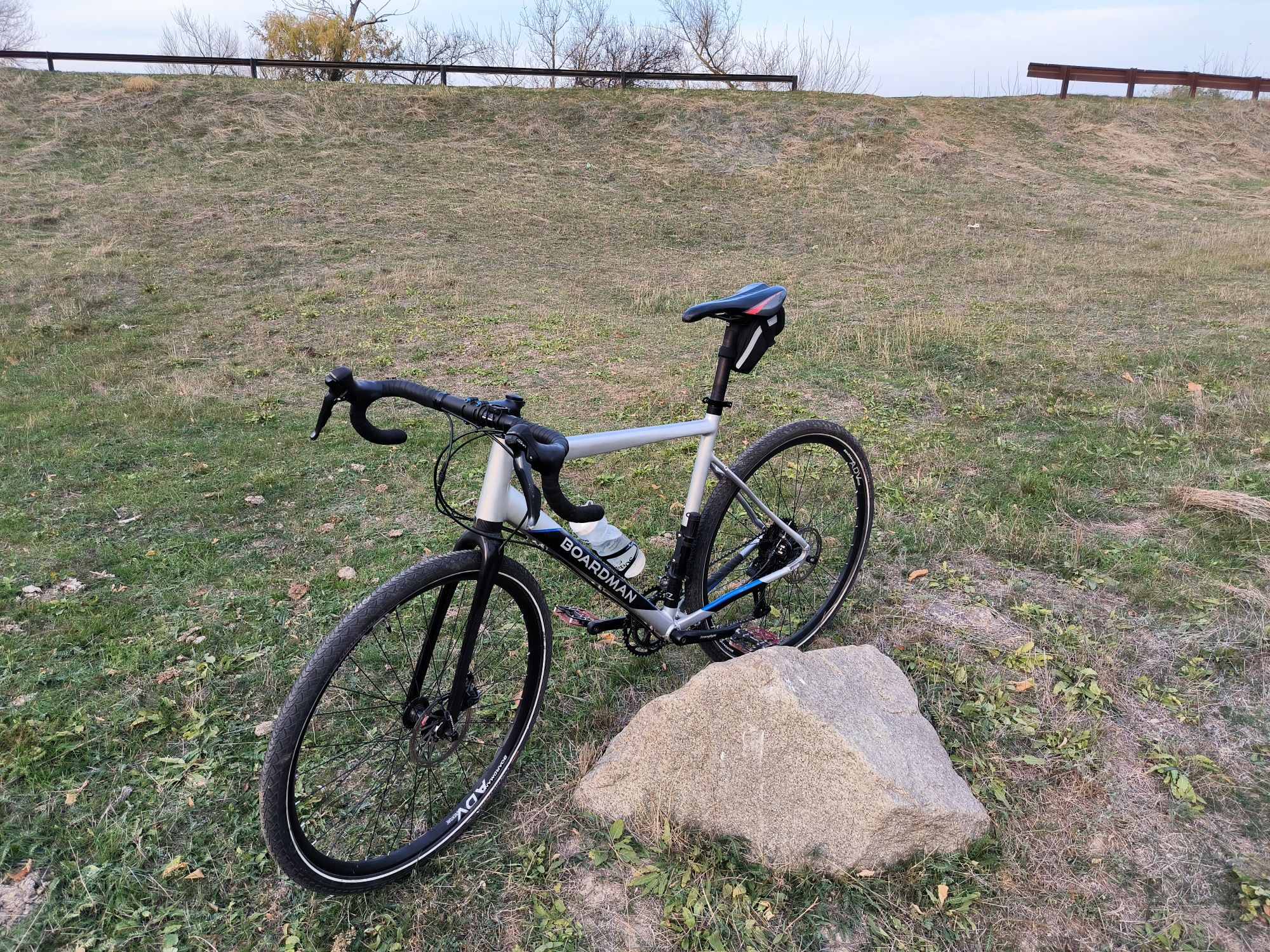 Boardman ADV 8.8 Велосипед(гравел, туринг)