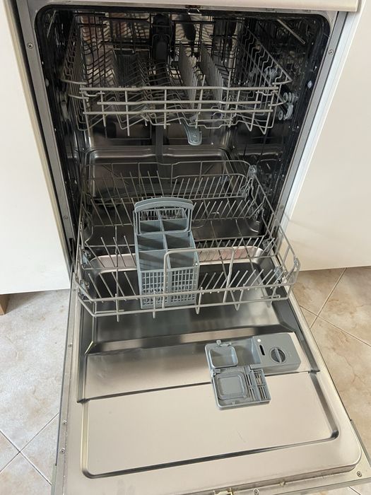 Máquina de lavar loiça - Avariada
