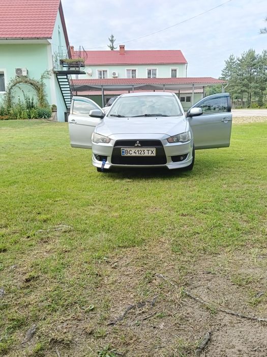 Mitsubishi lancer 10 терміново
