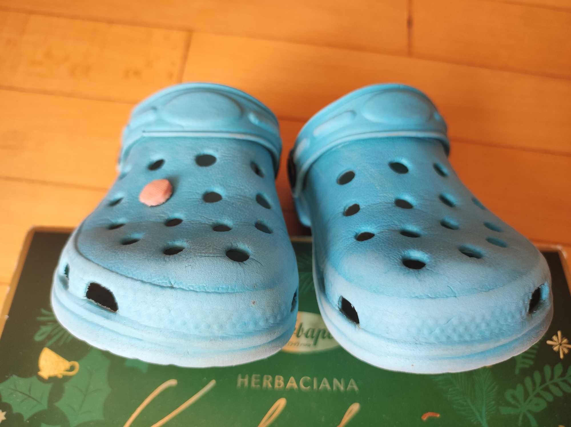 Buty crocs niebieskie nr 25