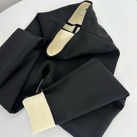 Лосини жіночі  утяжка+push-up на збитому хутрі  з корегуючою мембраною