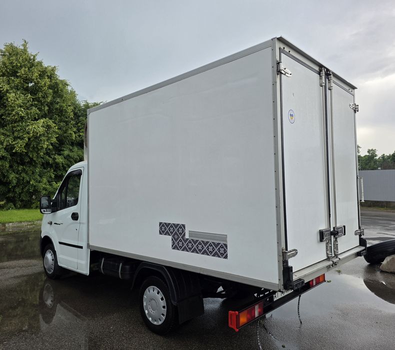 Продам газель некст 2016 год 136 тис км термобудка