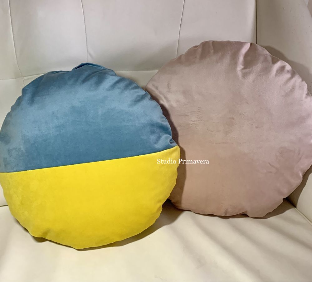 Подушки з велюру|прапор України|велюр|для дому|офісу|кафе|тканина