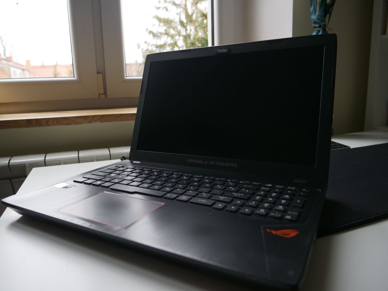 Laptop ASUS ROG STRIX GTX 1050 1Tb HDD + 500Gb SSD