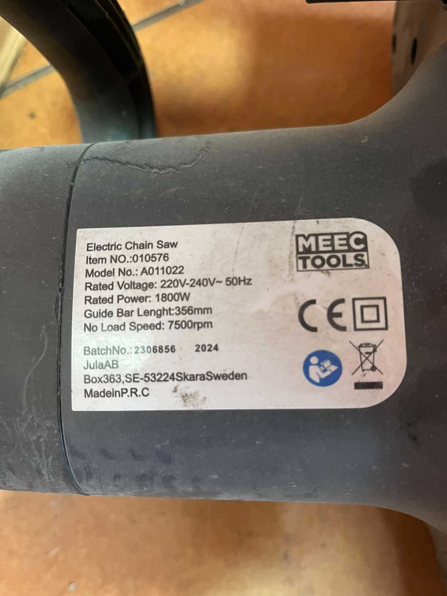 ELEKTRYCZNA  PILARKA ŁAŃCUCHOWA meec tools AZ11022 (292/25) tyl