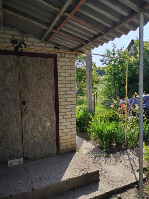 Продам дачний будинок на Бучмах.