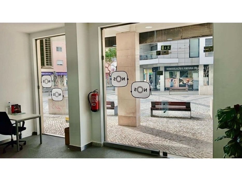 Venda de Loja no Centro do Entroncamento