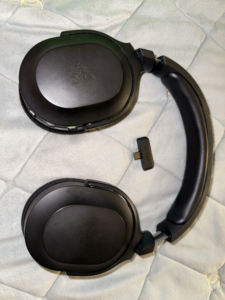 Навушники Razer Barracuda X