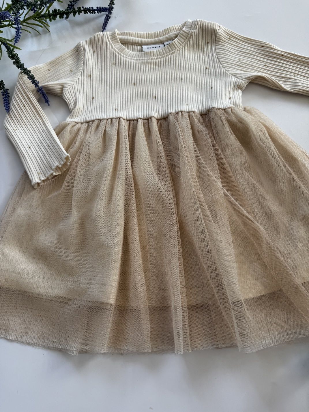 Beżowa elegancka sukienka tiulowa dziewczynki niemowlaka Name It 74