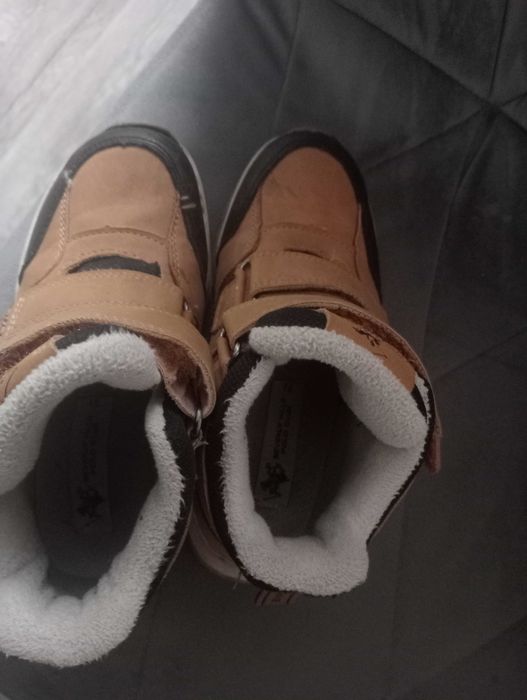 Buty dla chłopca zimowe