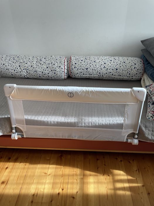 Protetor da lateral da cama para crianças