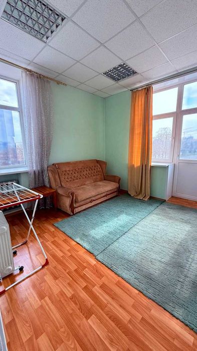 Продається 3-кімнатна квартира ЦЕНТР Святослава Хороброго (Чкалова)