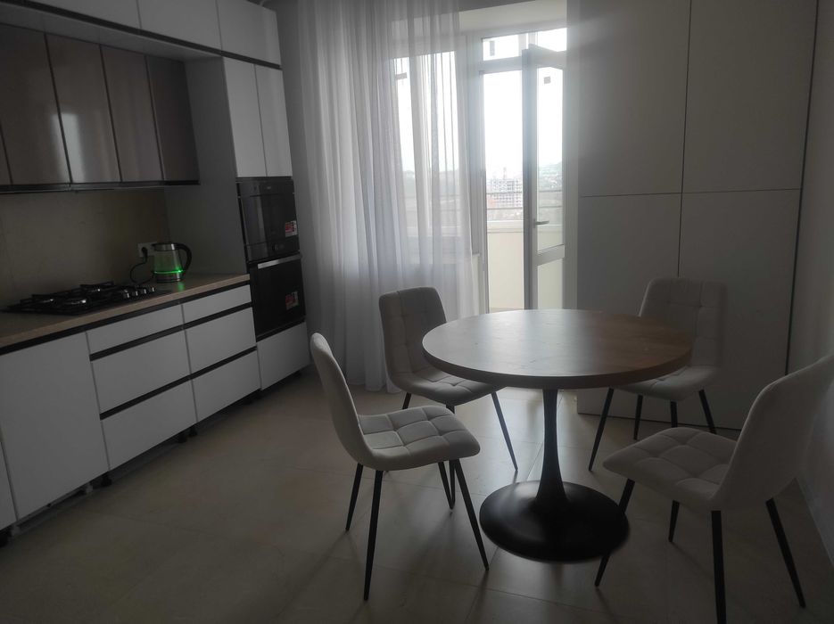 Оренда 2кім квартири в якісному будинку Жк Квіти Львова Креатор Буд