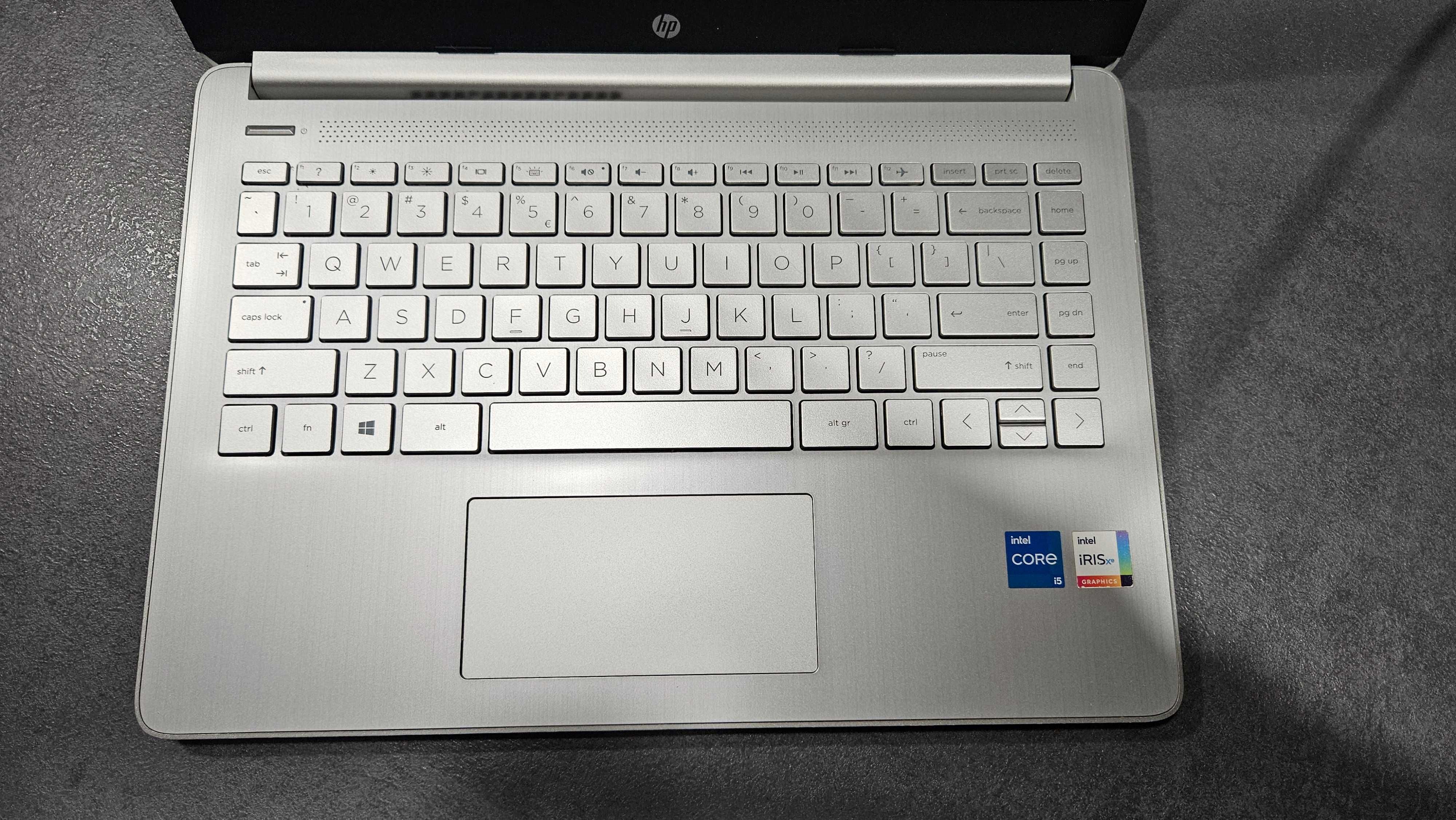 Laptop HP 14s i5-1135G7/8GB/512/Win10 IPS