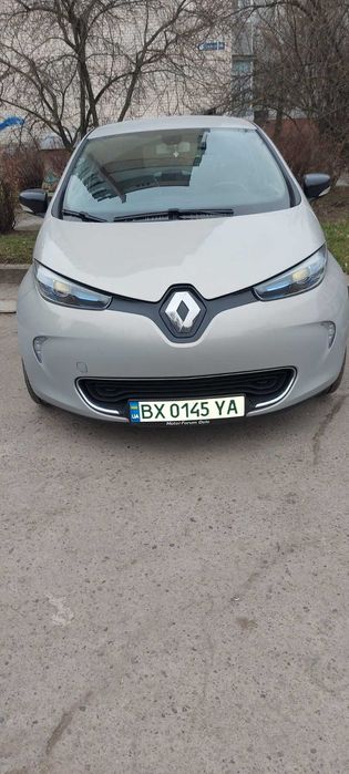 Рено Zoe 2016 року