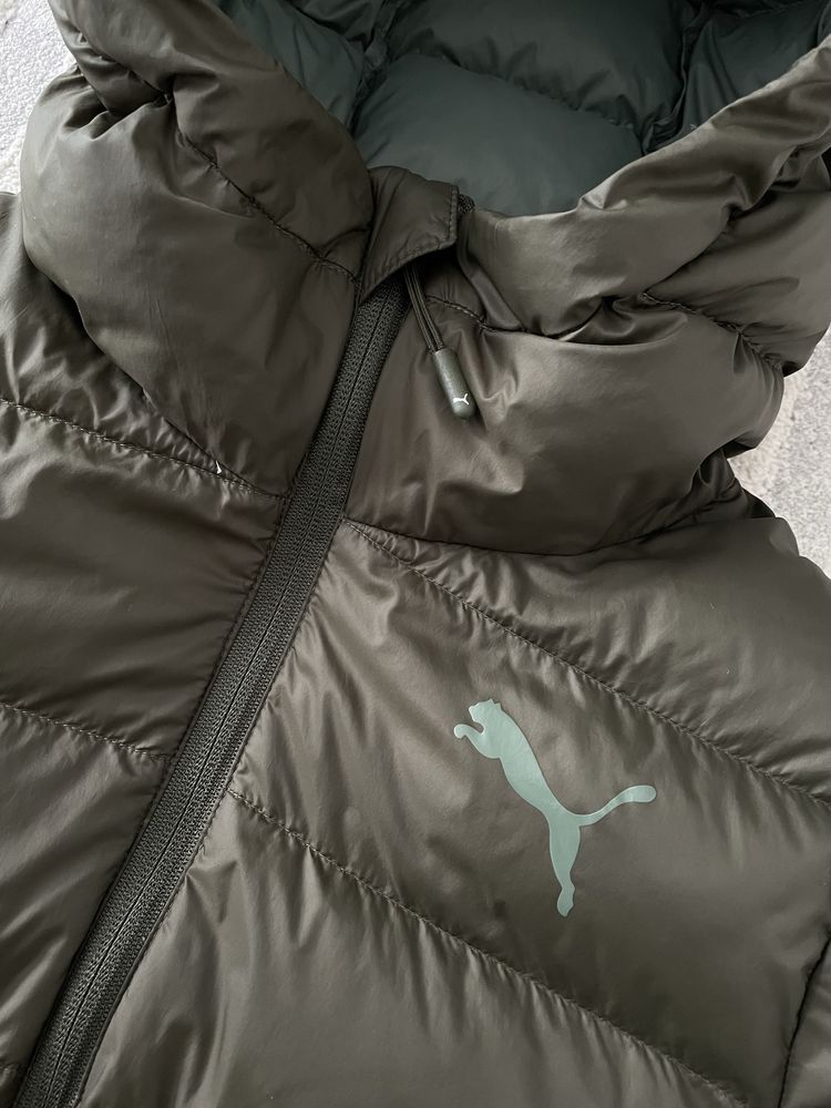 Жіночий легкий пуховик Puma