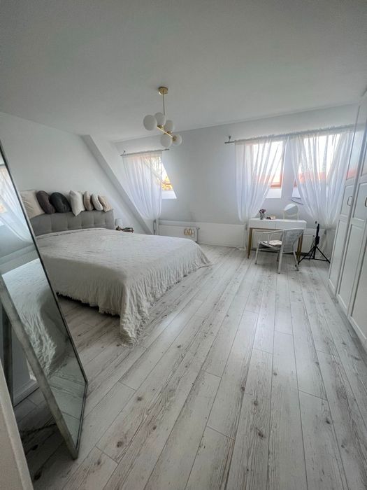 Na sprzedaz przestronne, 3-pokojowe mieszkanie