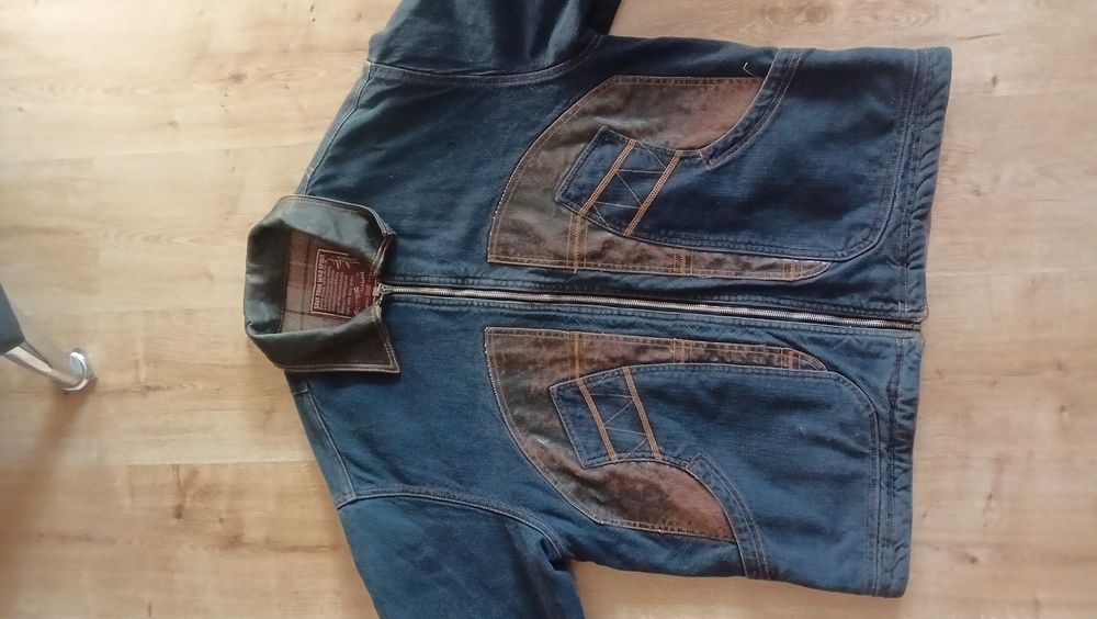 Oryginalna kurtka RIFLE