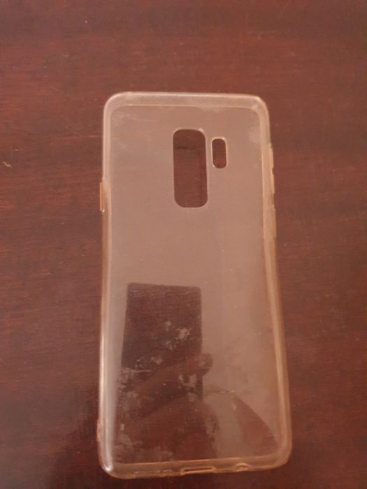 Продам чехли на смартфон Samsung Galaxy S9+