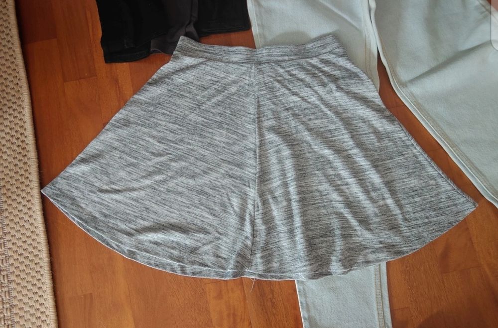 Paka ubrań ubarnia dla kobiety dziewczyny r. M