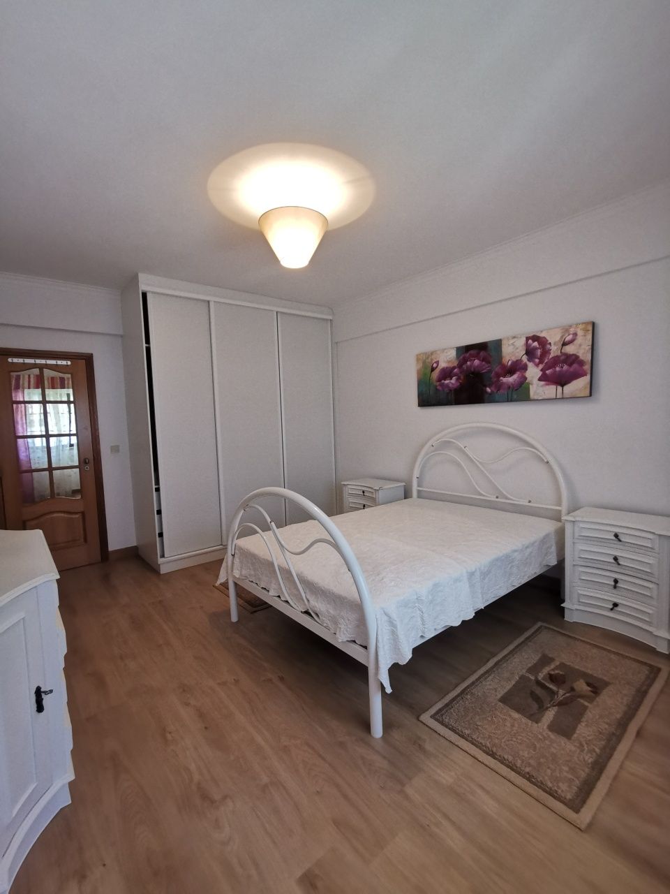 Apartament T4 em muito bom estado sem humidade
