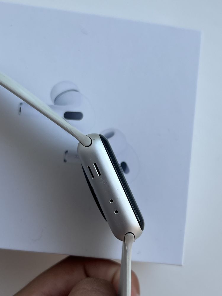Apple watch series 3