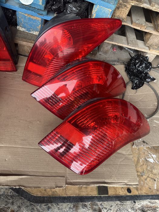 Задній стоп peugeot 308 sw