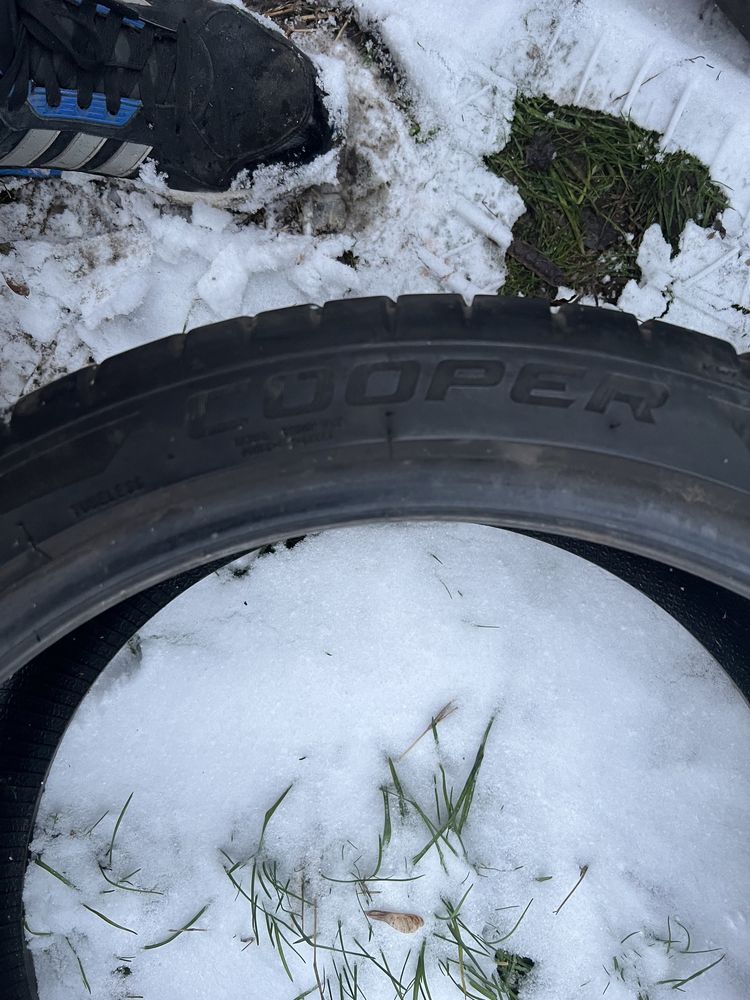 Зимня пара cooper 255/35 r19