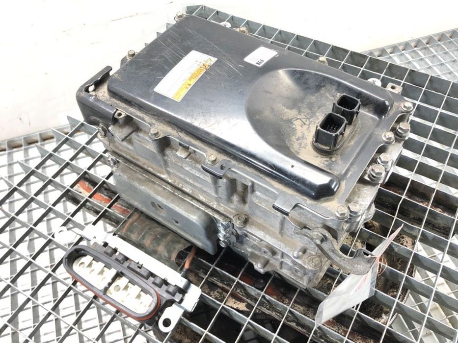 KONWENTER PRZETWORNICA - 347.00 PLN - TOYOTA COROLLA liftback (_E21_) 2018 - 2022 1.8 Hybrid