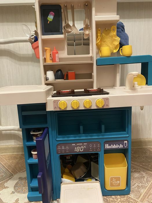 Продам кухню гарноі якості. Все робоче