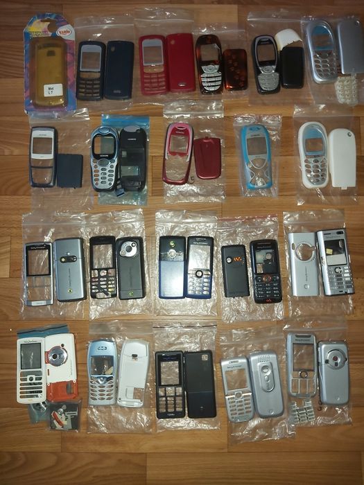 Корпуса в описі і на фото Nokia Samsung Sony Ericsson Siemens Motorola