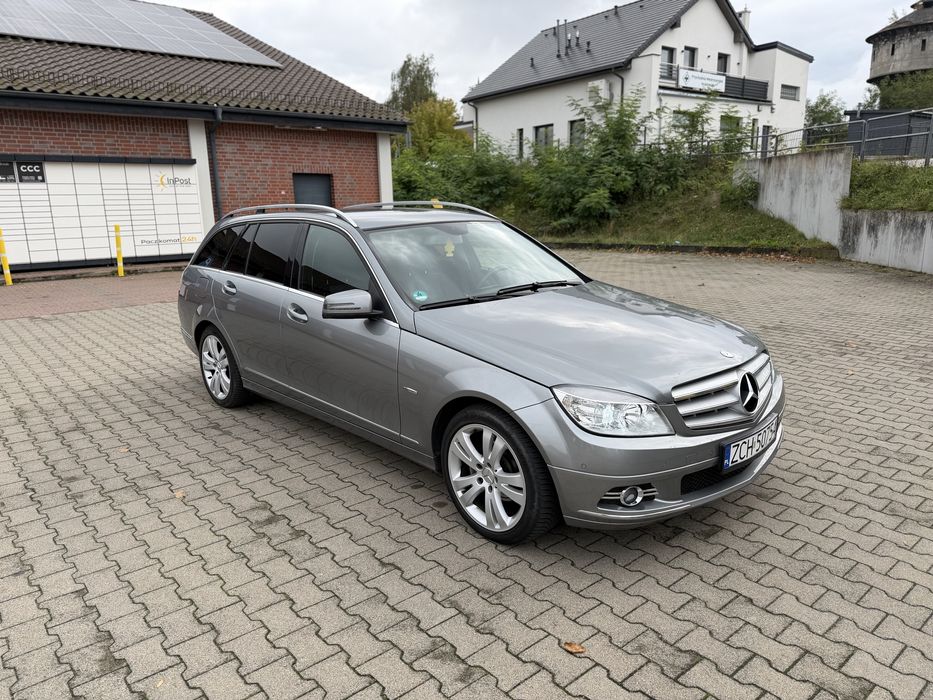 Mercedes C 180 Kompressor / swiezy serwis / HAK / El klapa / PL