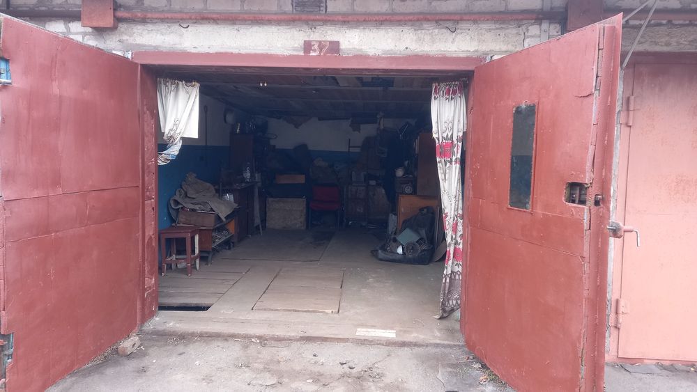 Продам гараж 3.8×6 , Севгок, “Олімп”
Сухий гараж у гарному стані. Є по