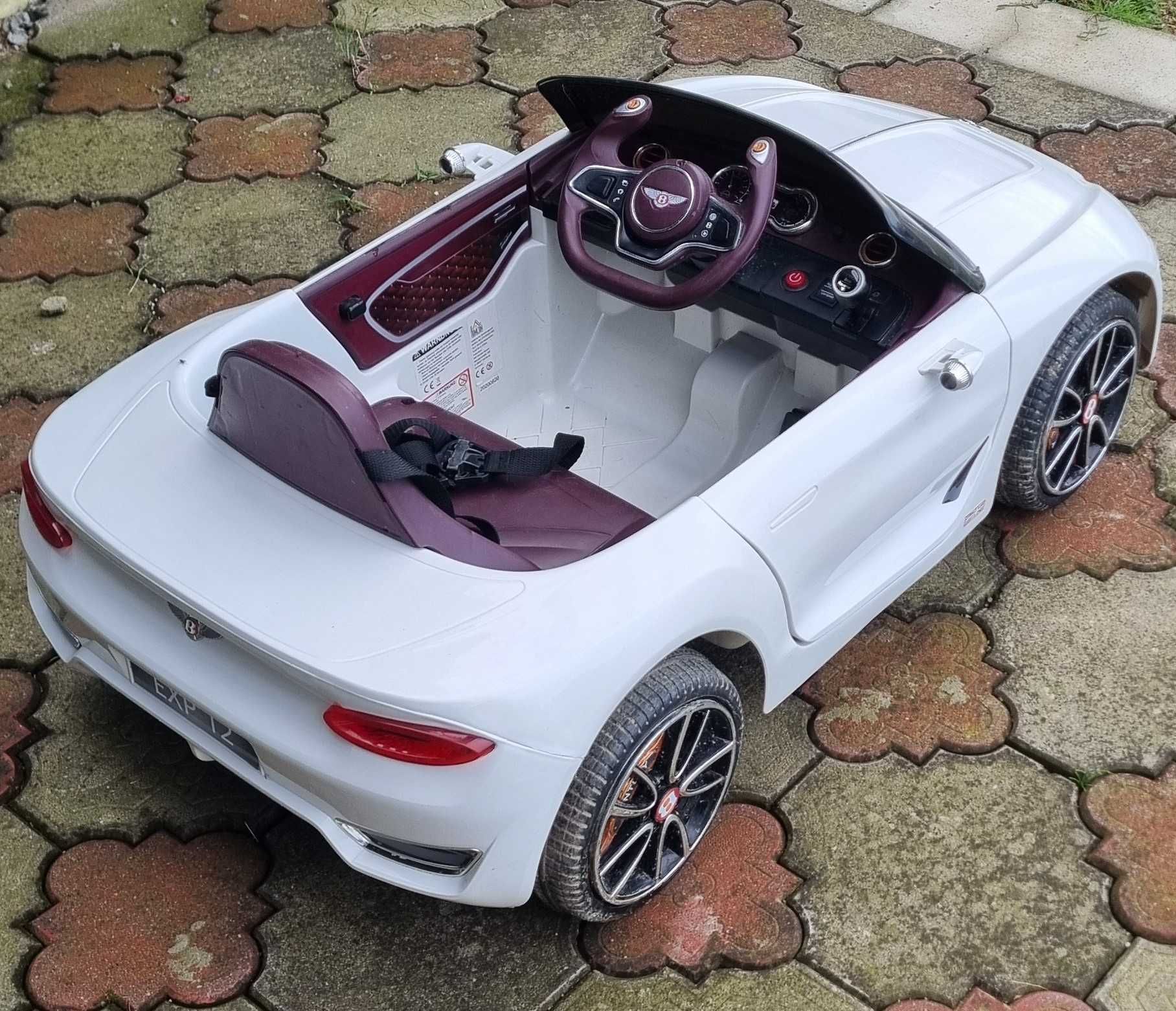 Bentley EXP12. Autko na akumulator