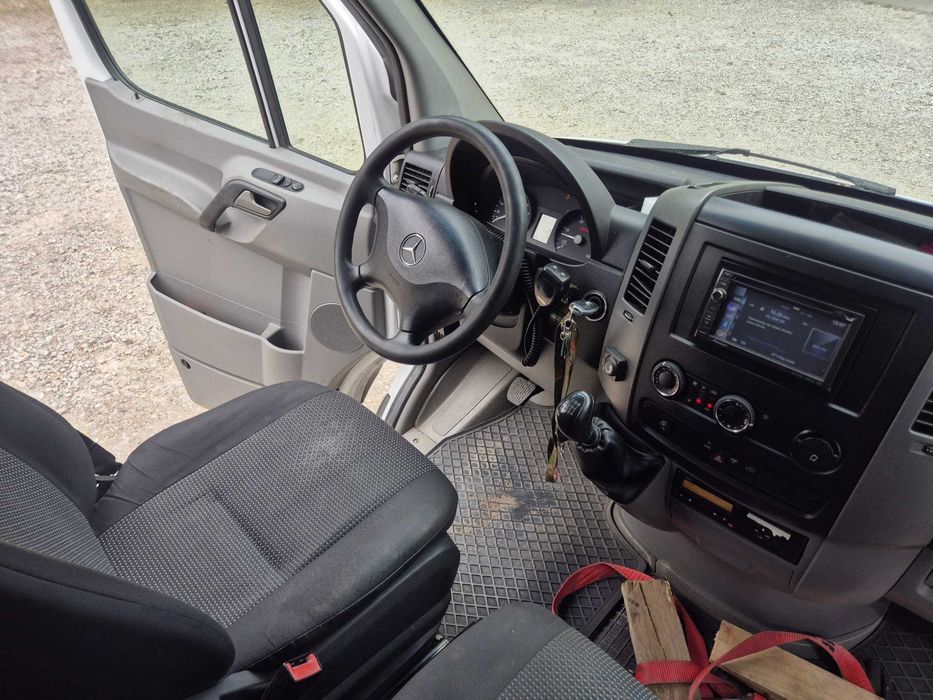 MERCEDES Sprinter 319