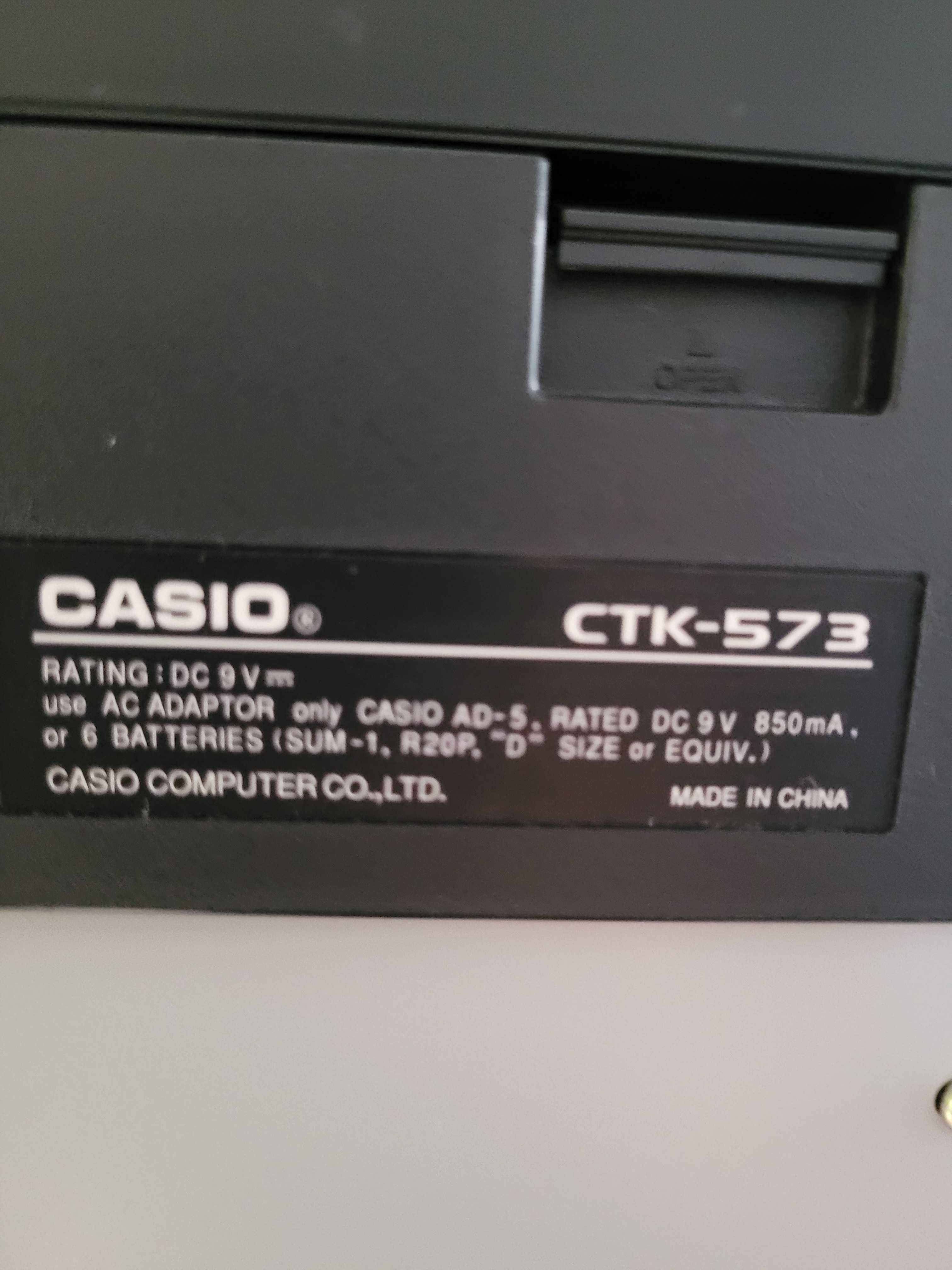 Keyboard CASIO CTK-573