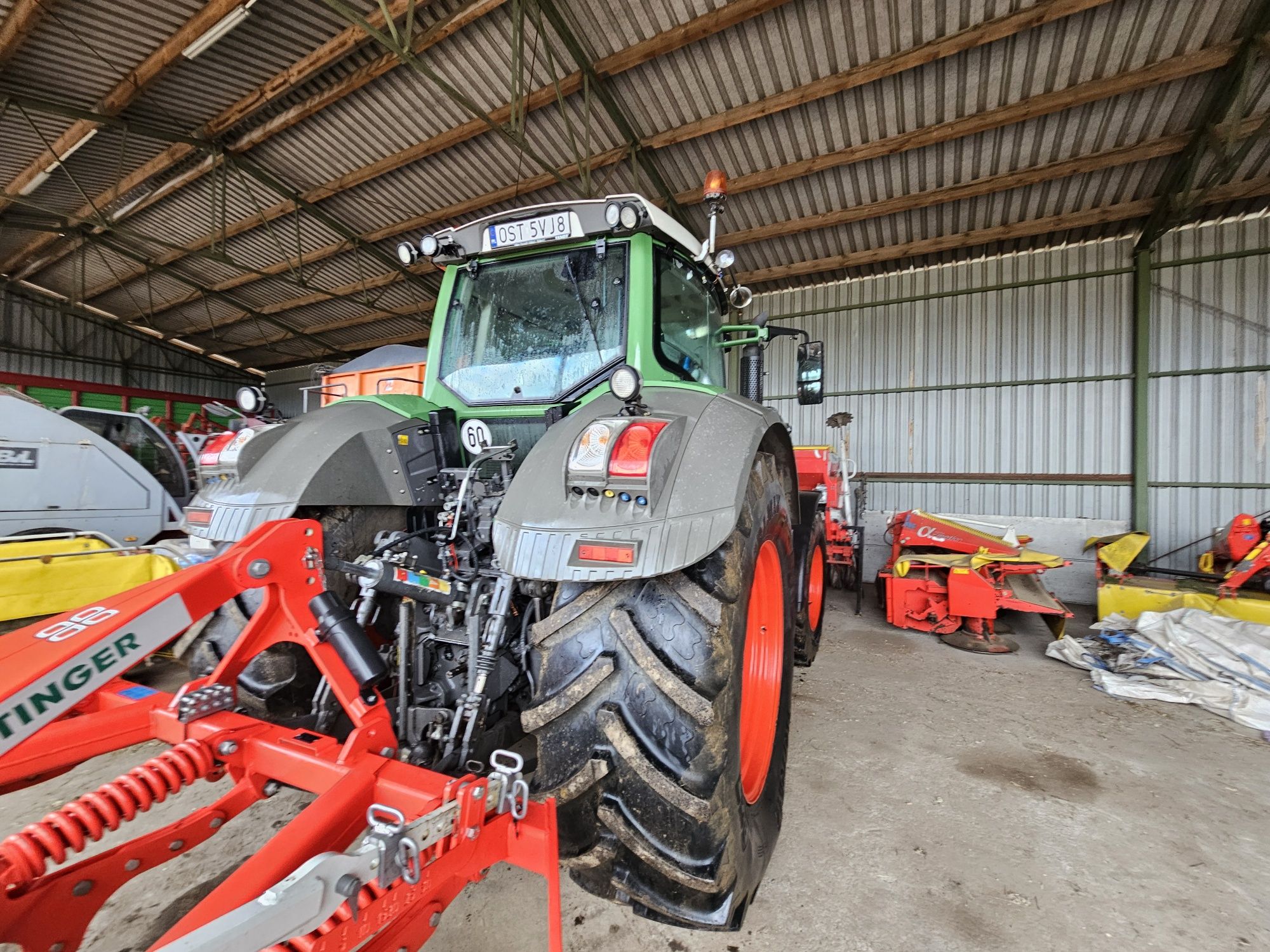 Fendt 824 [826,828] scr 2012 priv.