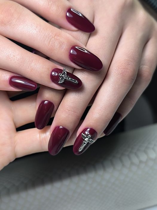 Маникюр, педикюр