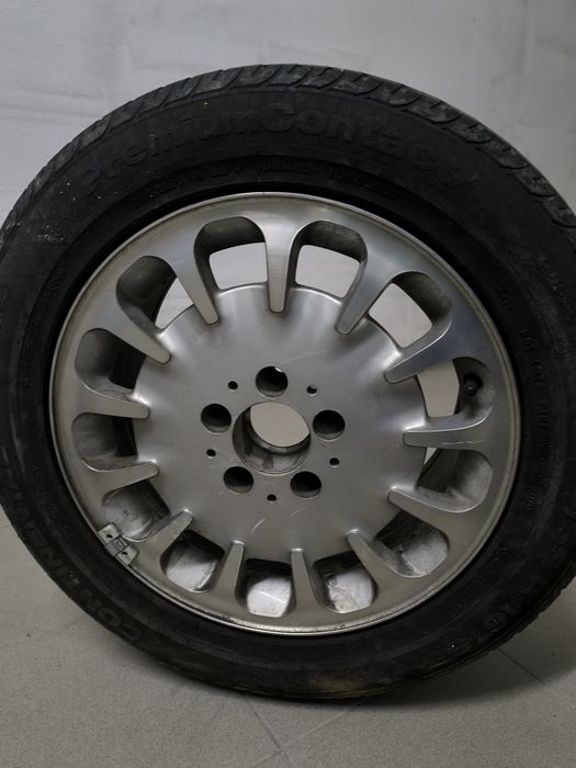 Pneu e jante Mercedes