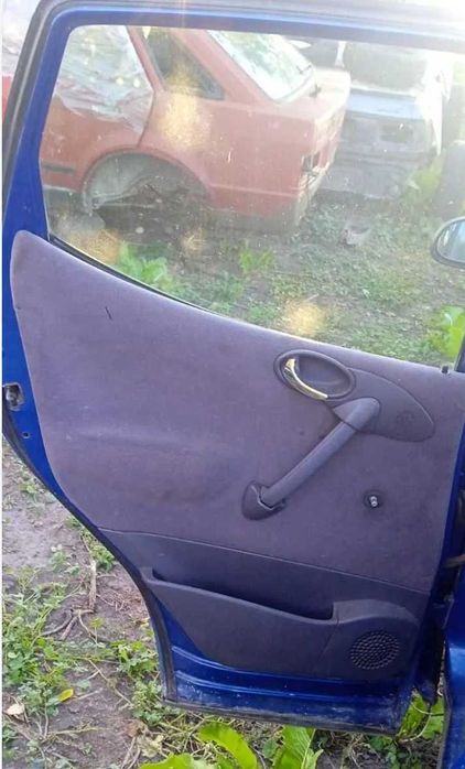 Карти Дверні Мерседес А 140 w168 обшивка дверей Mercedes a140