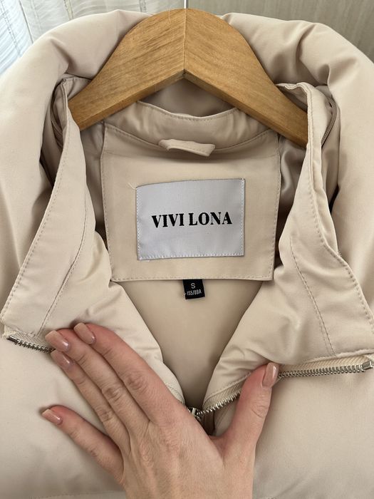 Куртка з капюшоном з натурального хутра (лама)