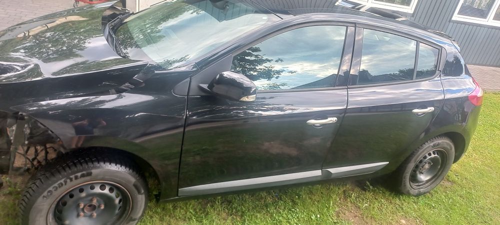 Megane 3 dzwi szyba błotnik dach ćwiartka lusterkoitd