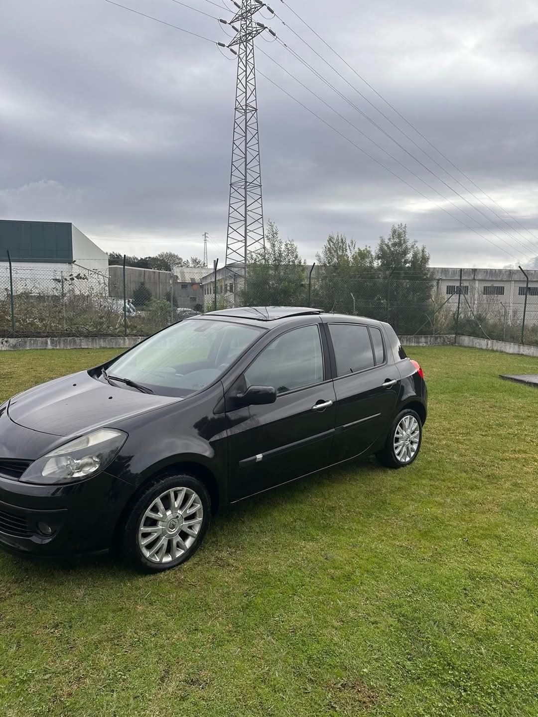 Renault Clio fase 3 1.5dci teto abrir