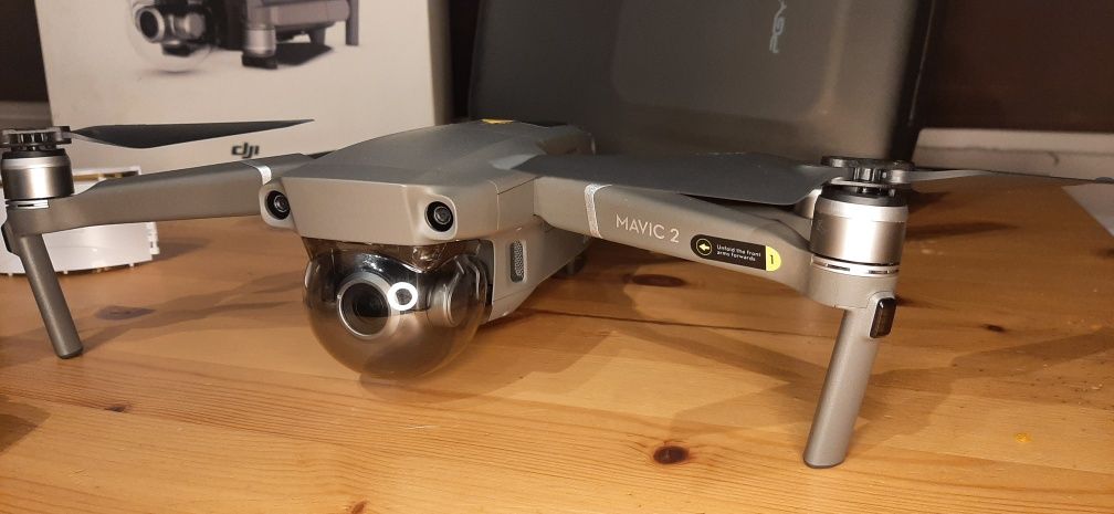 DJI Mavic 2 zoom + telefon